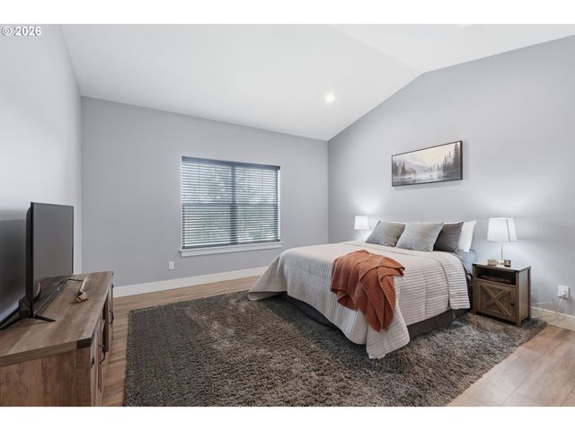 985 5TH Ave, Vernonia, OR 97064