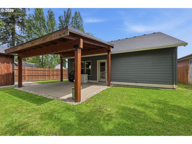985 5TH Ave, Vernonia, OR 97064