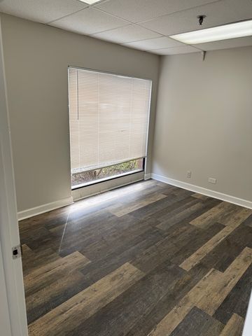 7928 Madison Street, Burr Ridge, IL 60527