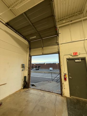 7928 Madison Street, Burr Ridge, IL 60527