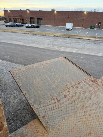 7928 Madison Street, Burr Ridge, IL 60527