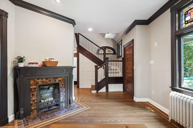 763 Cherokee Avenue, Saint Paul, MN 55107