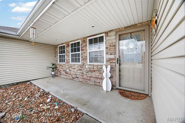 1134 Applelane, Lebanon, MO 65536