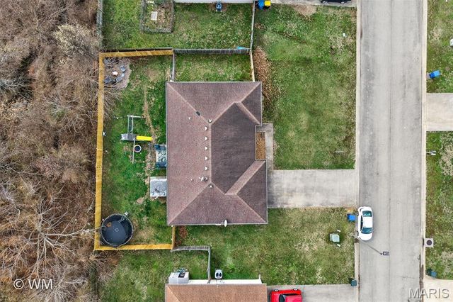 1134 Applelane, Lebanon, MO 65536