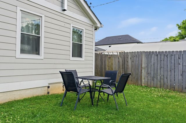 1812 10th Ave, N, Nashville, TN 37208