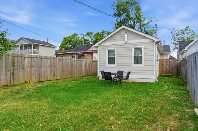 1812 10th Ave, N, Nashville, TN 37208