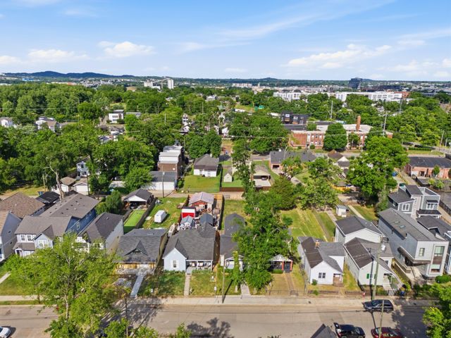 1812 10th Ave, N, Nashville, TN 37208