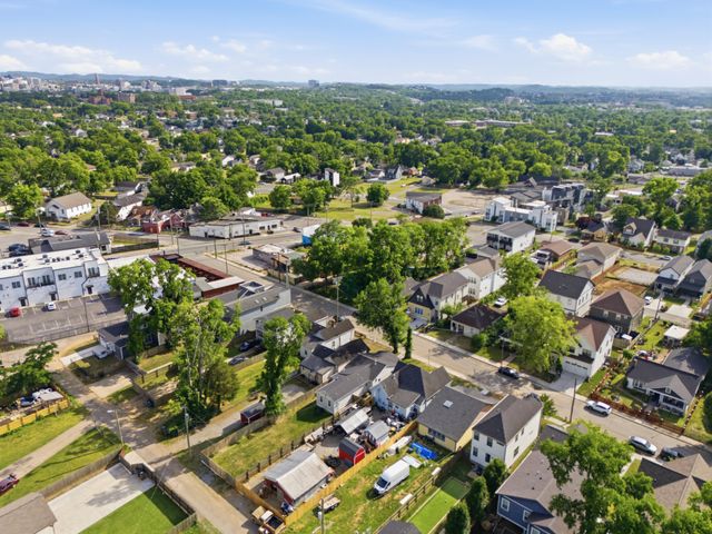 1812 10th Ave, N, Nashville, TN 37208