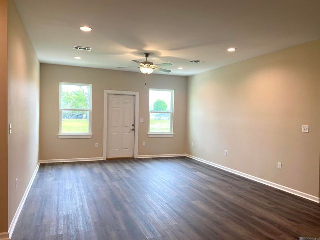 8843 Heron Way, New Roads, LA 70760