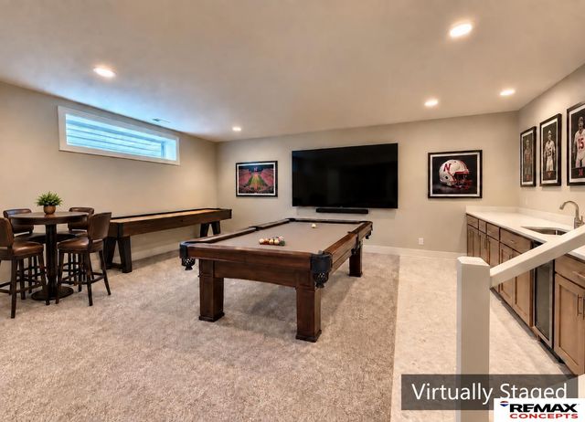 8832 Buckley Creek Road, Lincoln, NE 68520