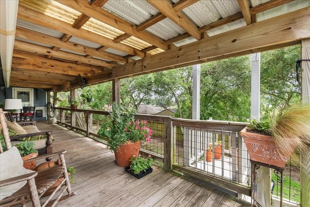 939 17th Street Street, Dickinson, TX 77539