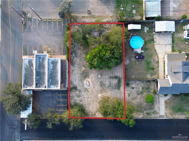 1115 S 12th Avenue, Edinburg, TX 78539