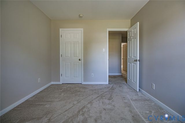 3951 Eagle Dr, Hopewell, VA 23860