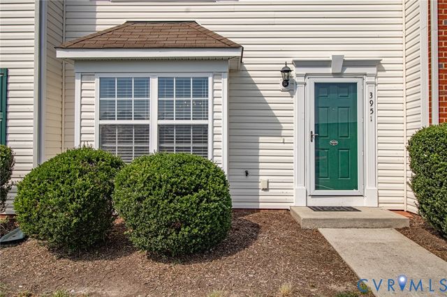 3951 Eagle Dr, Hopewell, VA 23860
