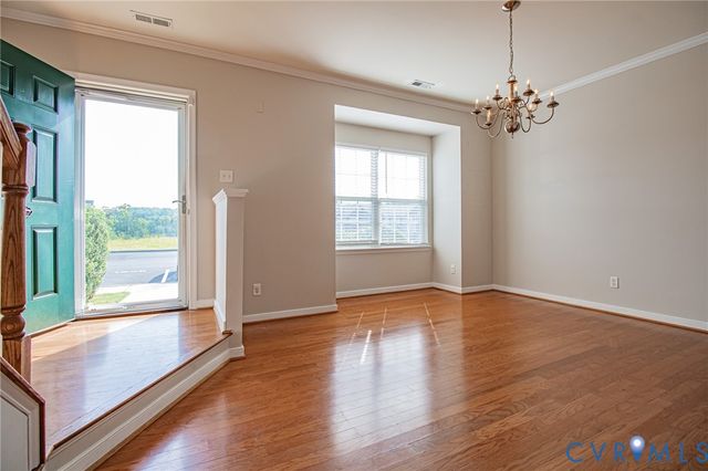 3951 Eagle Dr, Hopewell, VA 23860