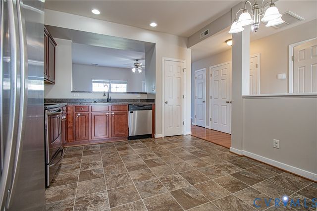 3951 Eagle Dr, Hopewell, VA 23860
