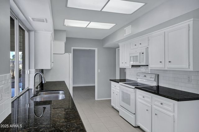 8558 E VIA DE VIVA --, Scottsdale, AZ 85258