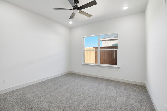 1113 N 6th Street, Wolfforth, TX 79382
