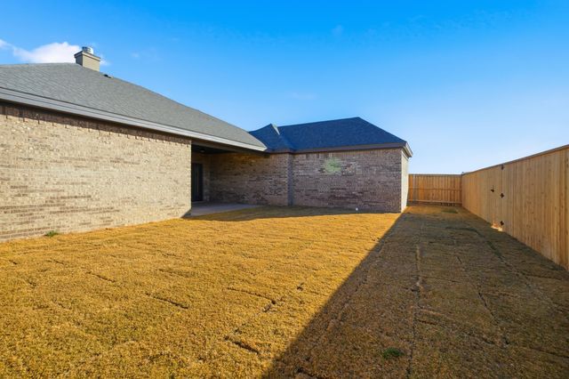 1113 N 6th Street, Wolfforth, TX 79382
