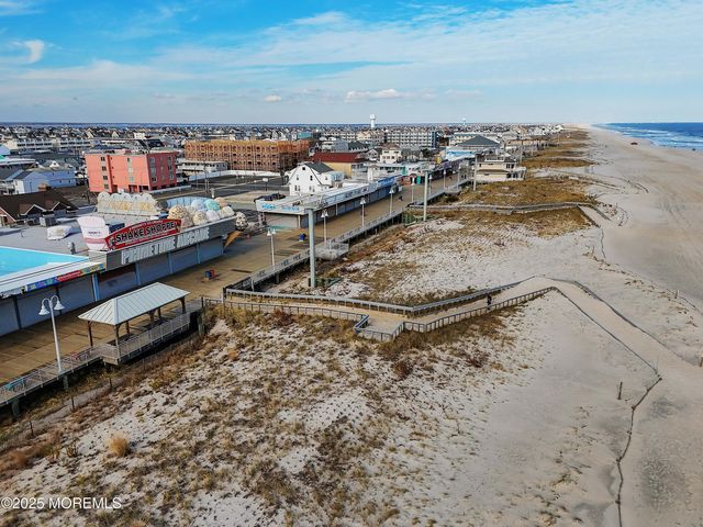234 Hancock Avenue, Seaside Heights, NJ 08751
