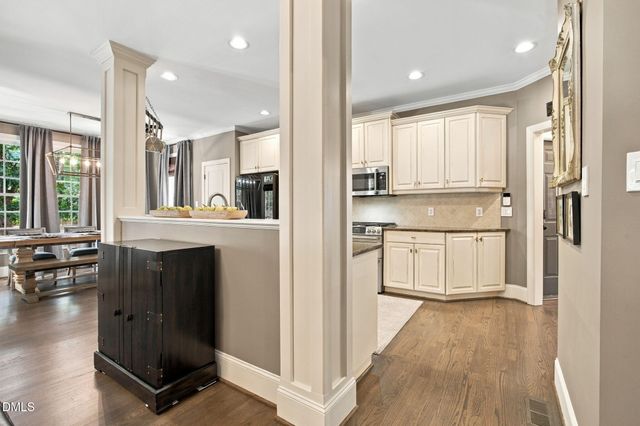 2400 Forestbluff Drive, Fuquay Varina, NC 27526