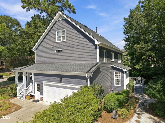 2400 Forestbluff Drive, Fuquay Varina, NC 27526
