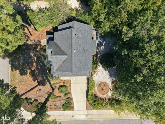 2400 Forestbluff Drive, Fuquay Varina, NC 27526