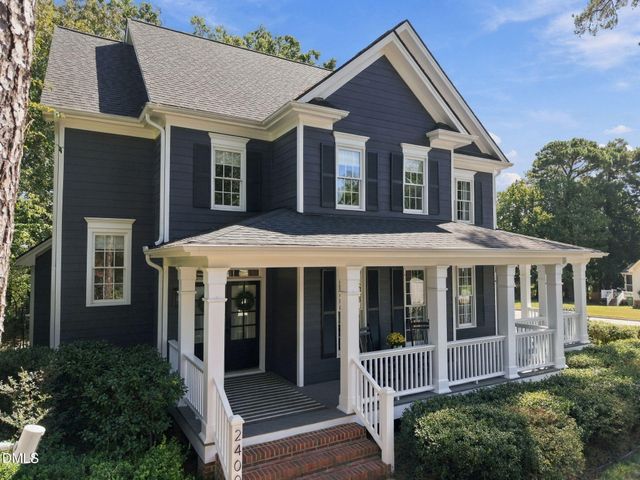 2400 Forestbluff Drive, Fuquay Varina, NC 27526