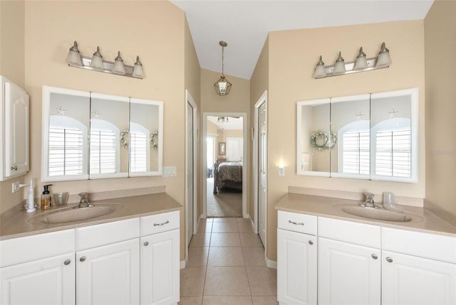 7411 SNOW DRIVE, Englewood, FL 34224