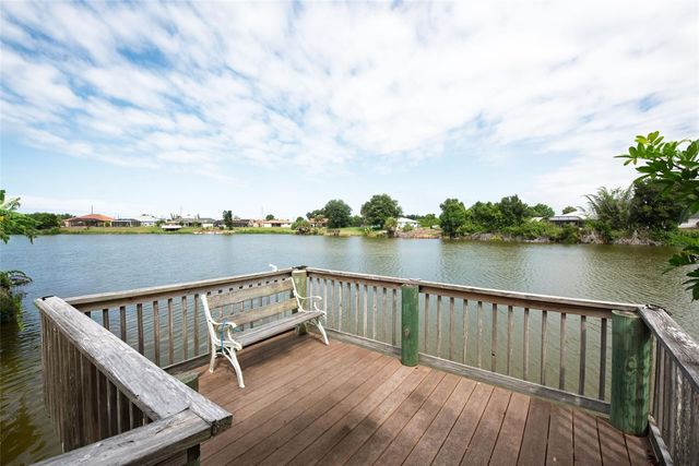 7411 SNOW DRIVE, Englewood, FL 34224