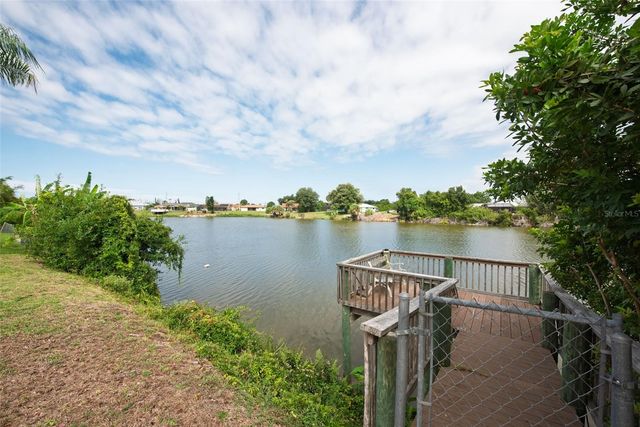 7411 SNOW DRIVE, Englewood, FL 34224