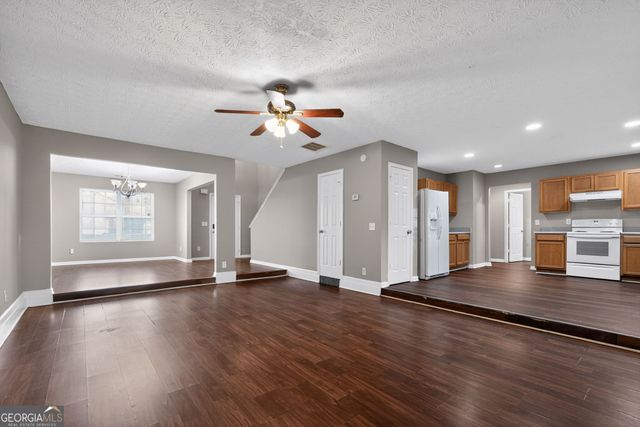 7177 Walton Hill, Fairburn, GA 30213