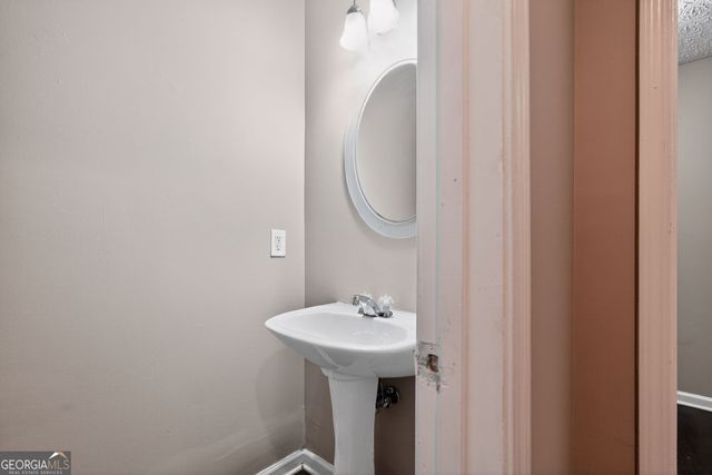 7177 Walton Hill, Fairburn, GA 30213