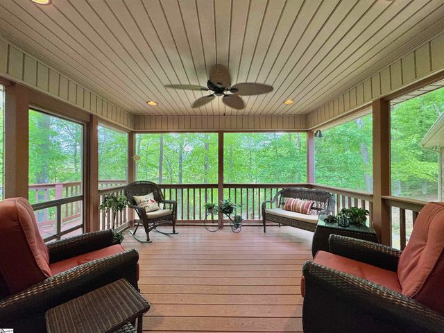 164 Creekside Drive, Pickens, SC 29671