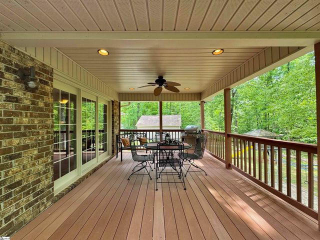 164 Creekside Drive, Pickens, SC 29671