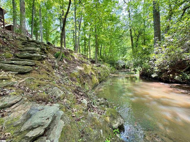 164 Creekside Drive, Pickens, SC 29671