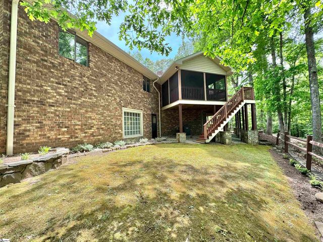 164 Creekside Drive, Pickens, SC 29671