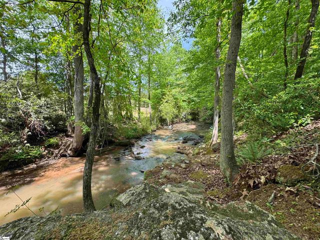 164 Creekside Drive, Pickens, SC 29671