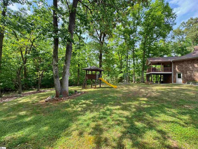 164 Creekside Drive, Pickens, SC 29671