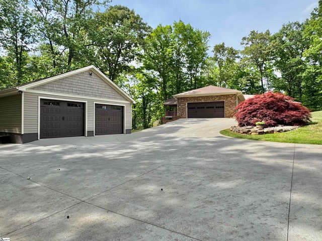 164 Creekside Drive, Pickens, SC 29671