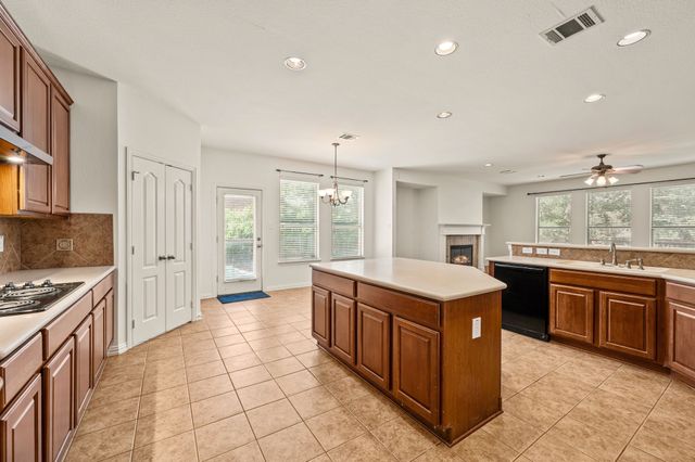 808 Briar Ridge Drive, Keller, TX 76248