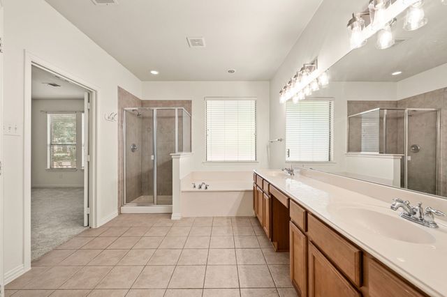 808 Briar Ridge Drive, Keller, TX 76248