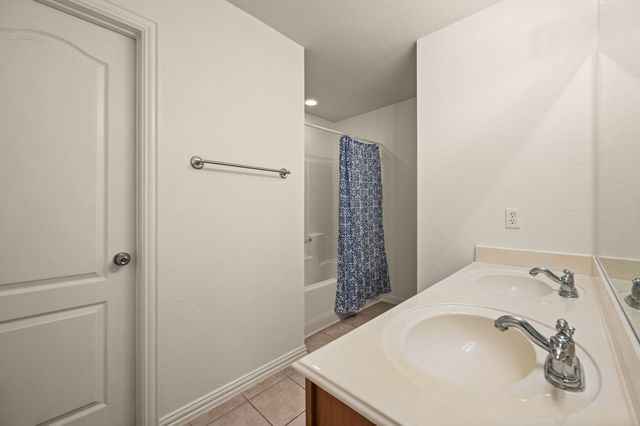 808 Briar Ridge Drive, Keller, TX 76248