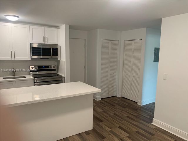 1218 Salzedo St 10, Coral Gables, FL 33134