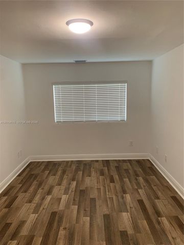 1218 Salzedo St 10, Coral Gables, FL 33134