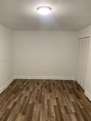 1218 Salzedo St 10, Coral Gables, FL 33134