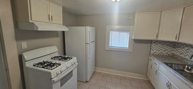 712 40th Street, Galveston, TX 77550