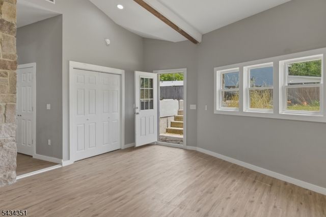 1497 Route 31, White Twp., NJ 07863