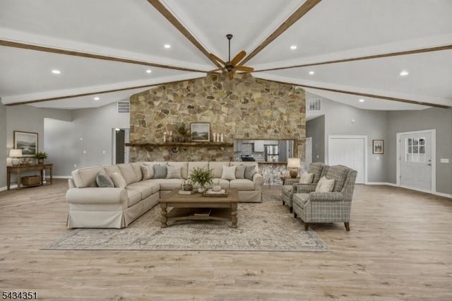 1497 Route 31, White Twp., NJ 07863