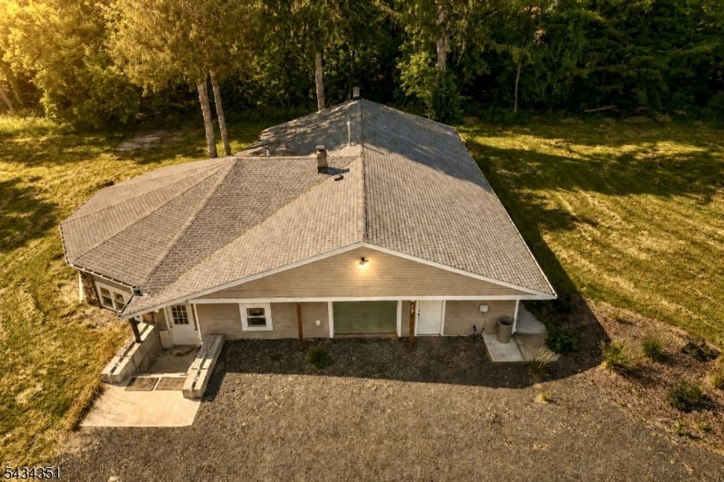 1497 Route 31, White Twp., NJ 07863
